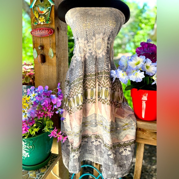 Lapis Dresses & Skirts - Anthropologie Lapis Pale Pink Blue & Gray Strapless Print Sundress or Skirt OS